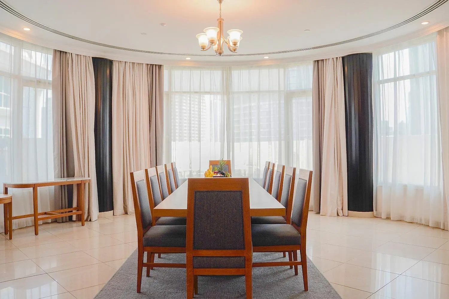 Roda Al Murooj Residences Dubai Daire