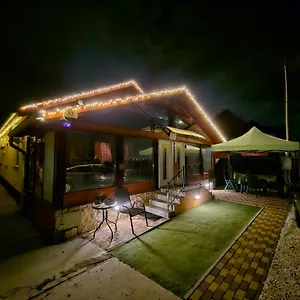 https://family-friendly-gyal.inbudapesthotels.com