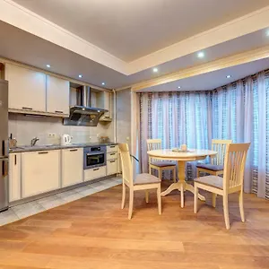 Near The Shopping Center Gulliver Апартаменты Киев